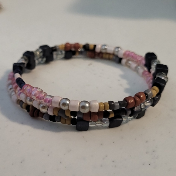 Pink and navy braclet and earrings set - Picture 4 of 5